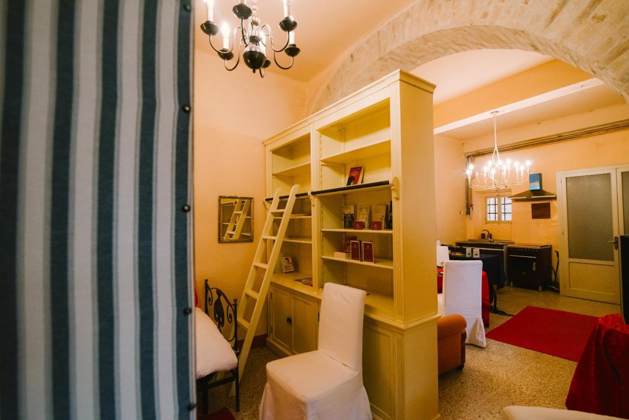 פרמו Palazzo Romani Adami מראה חיצוני תמונה